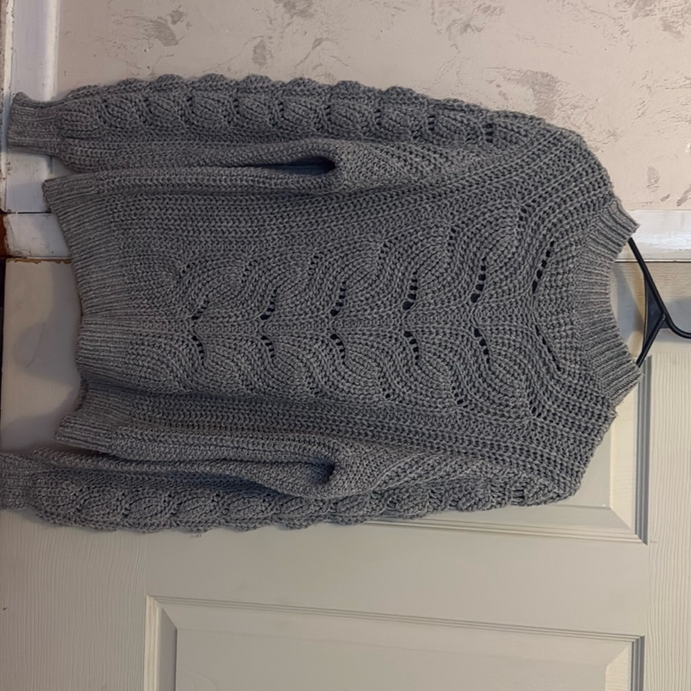 Women’s sweater